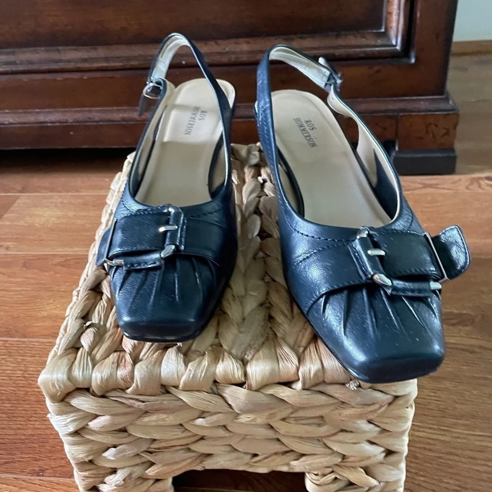 Vintage 90s Ros Hommerson black leather slingback square toe heels in size 8